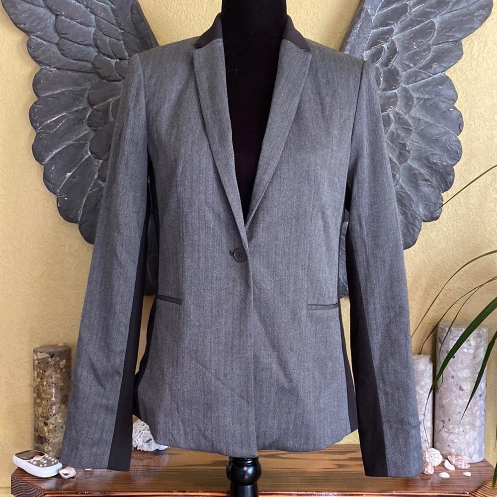 T Tahari Soft Blazer Jacket